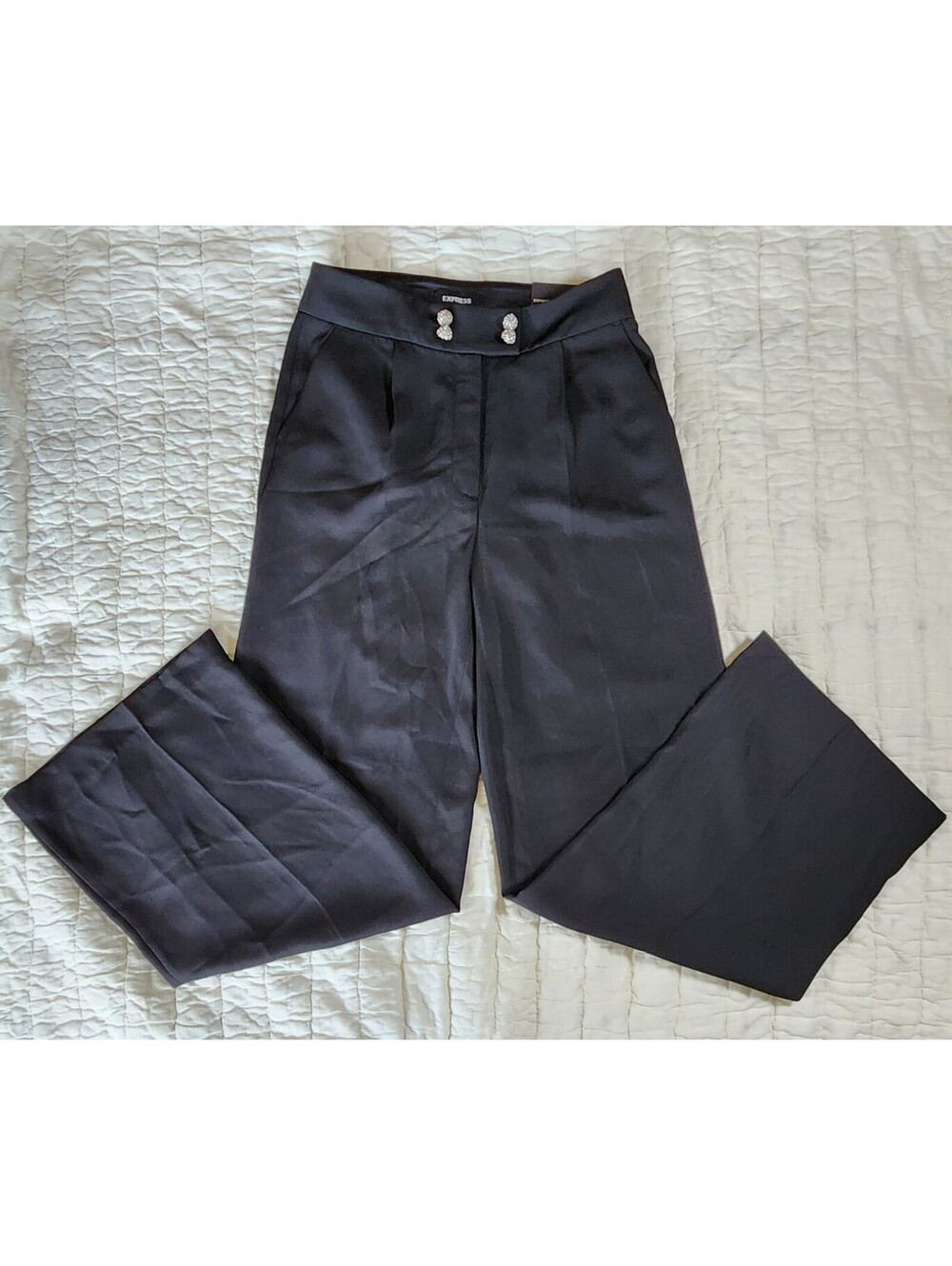 NWT Express Black Wide Leg Trouser Women's S 10 High Rise Jewel Button Pockets